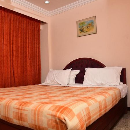 Hotel Kairali Towers Palakkad Zewnętrze zdjęcie