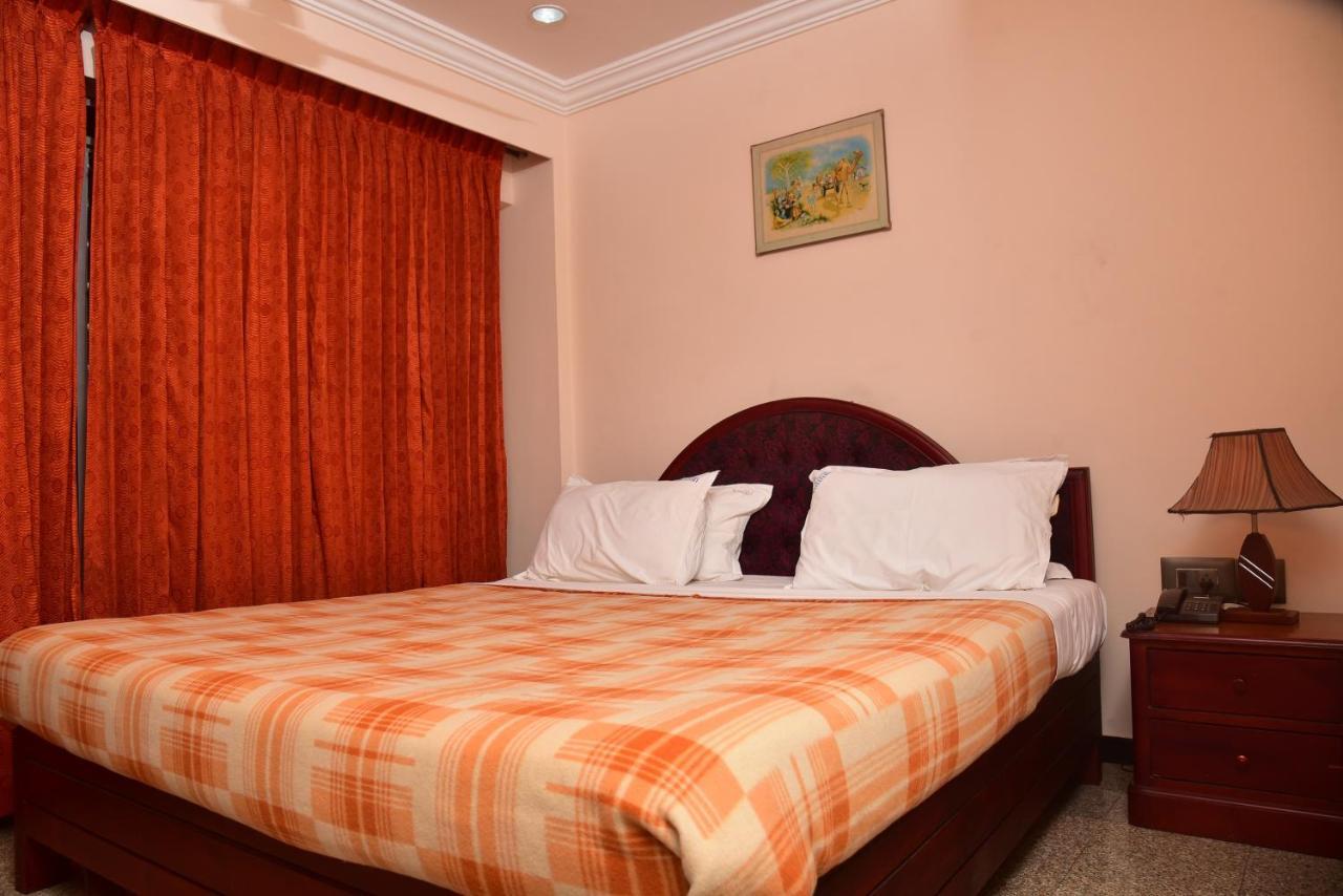 Hotel Kairali Towers Palakkad Zewnętrze zdjęcie